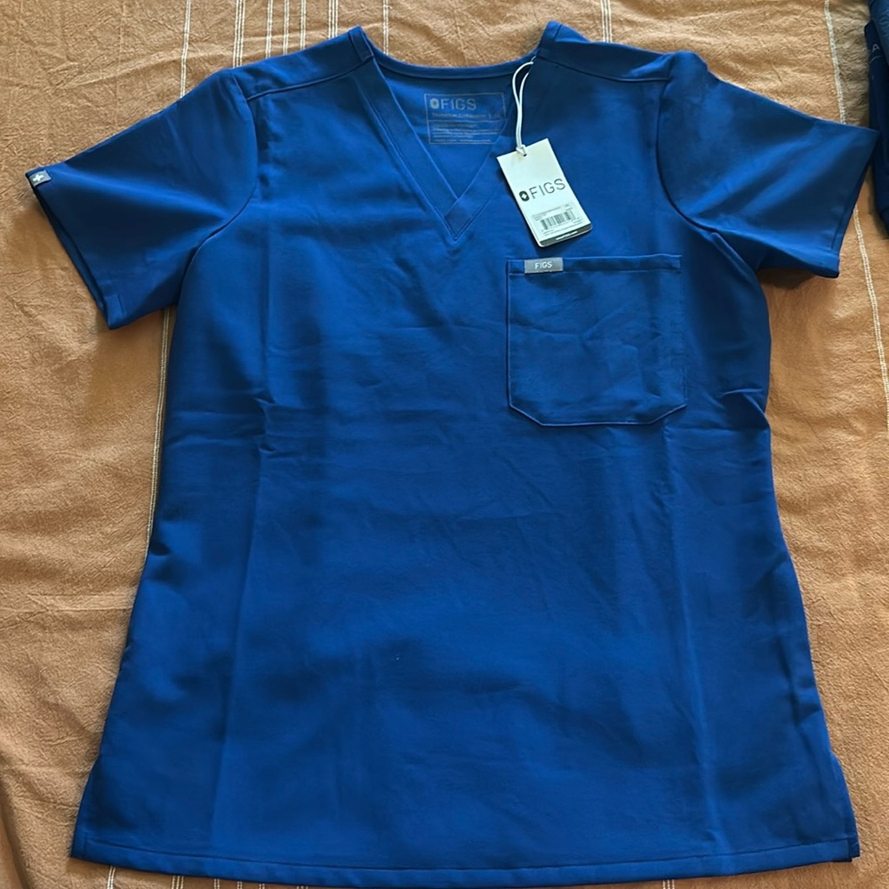 Figs Catarina top XS winning blue